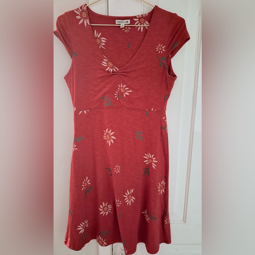 NWOT Toad&Co RRosemarie Organic Cotton Dress, Red, Daisy Print, Like New, Sz S